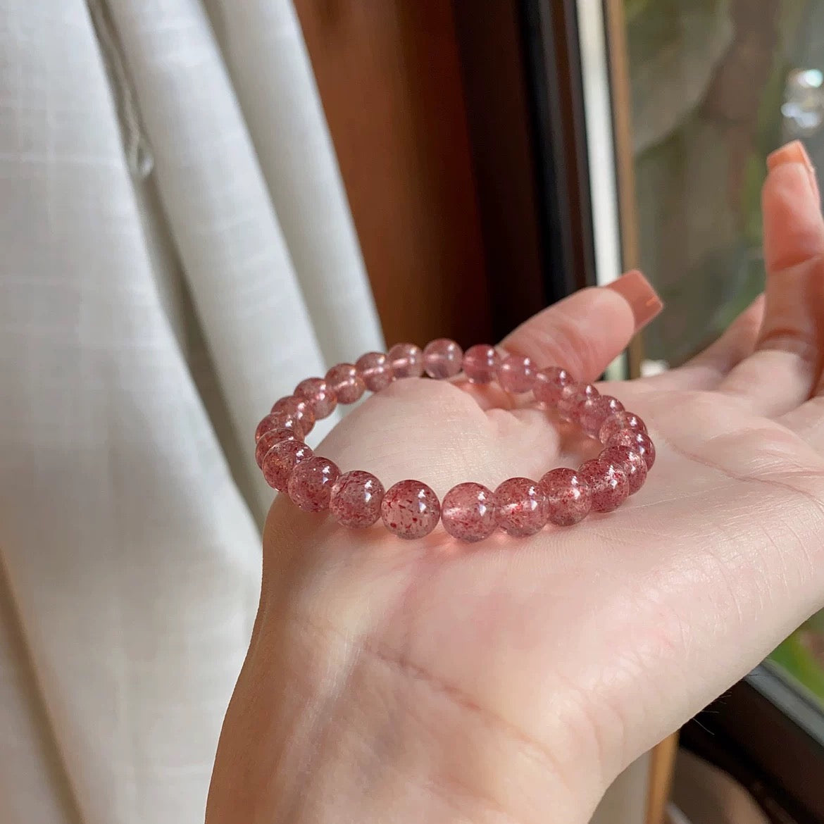 Gradient Strawberry Crystal Bracelet